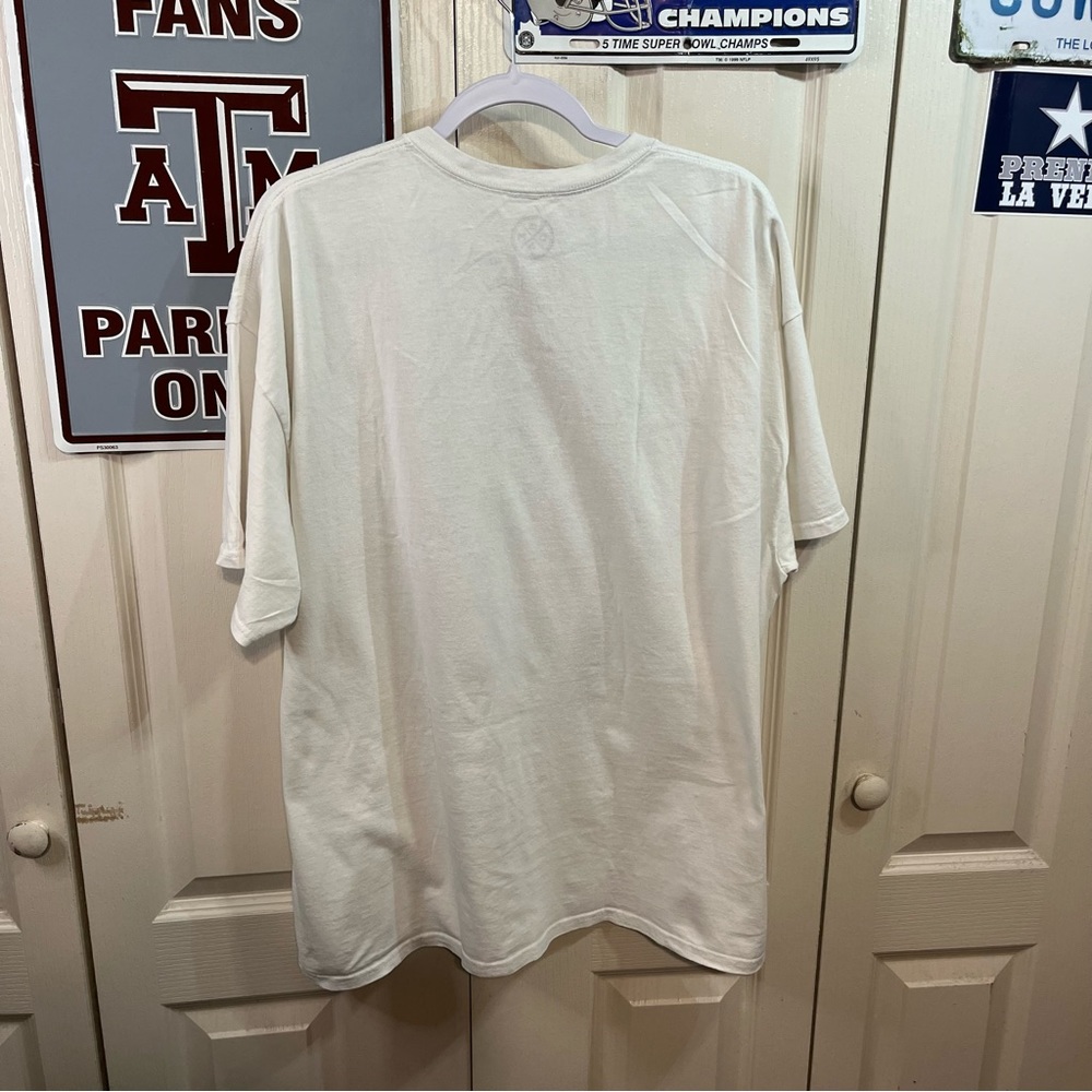 DOM Men’s T-shirt - Picture 2 of 6